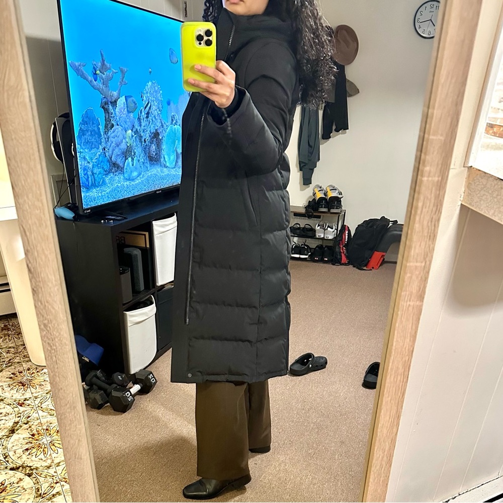 Aritzia TNA Black Powder Parka Coat Puffer